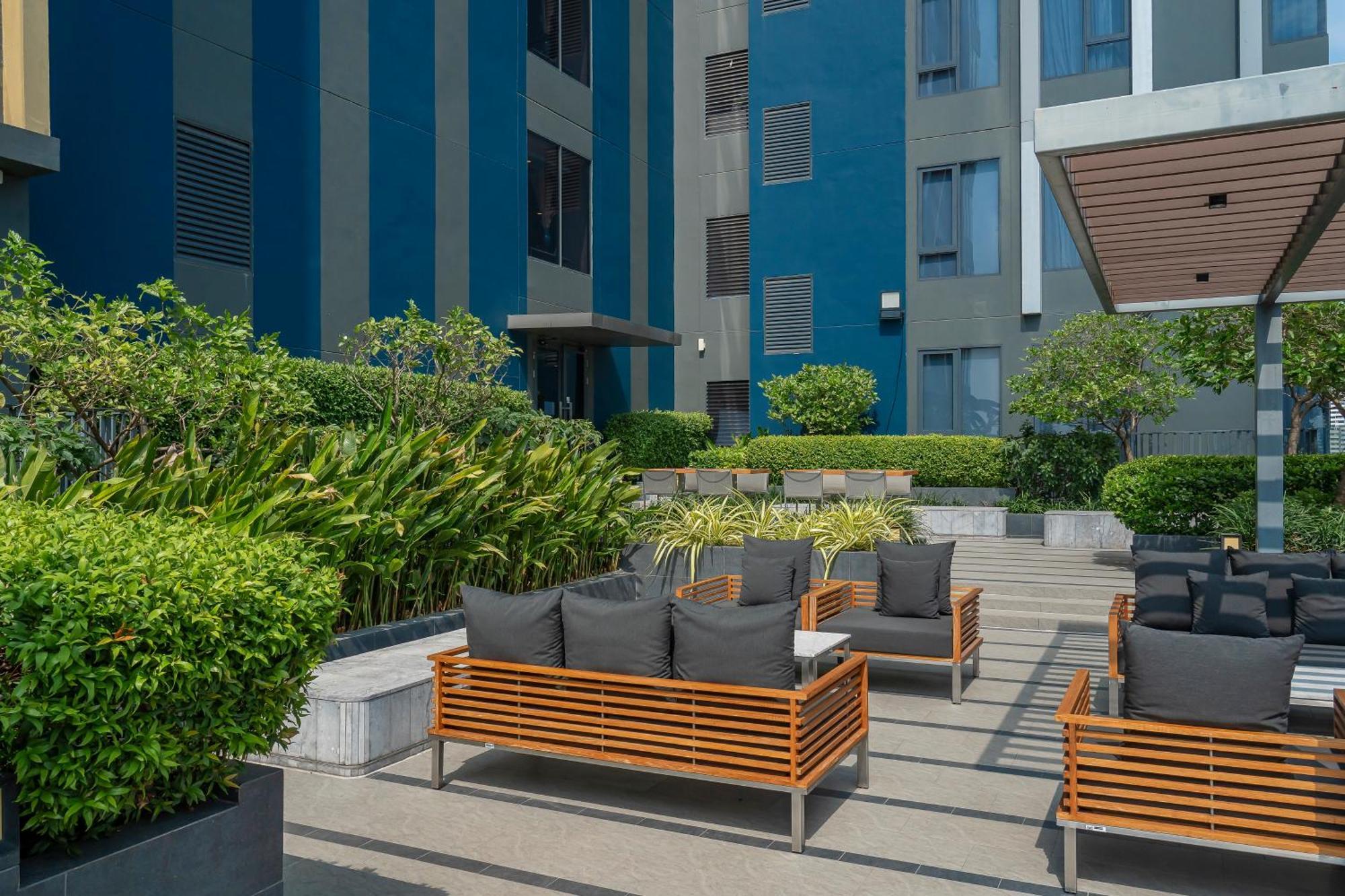 Staybridge Suites Bangkok Thonglor By Ihg Exterior foto